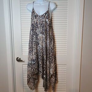 Anna and Ava Leopard Print Strappy Hanky Hem Dress V Neck Sleeveles100% Viscose